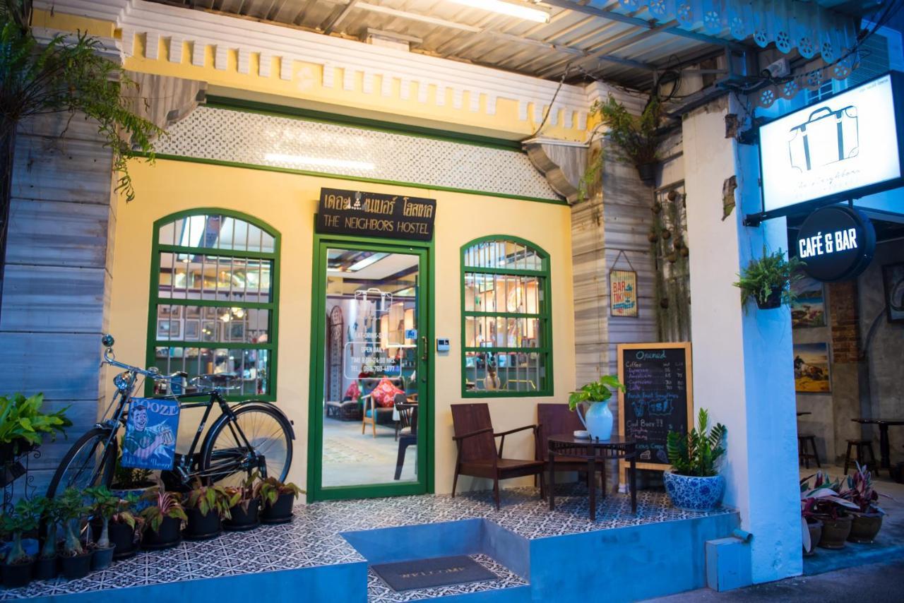 The Neighbors Hostel (Adults Only) Phuket Bagian luar foto